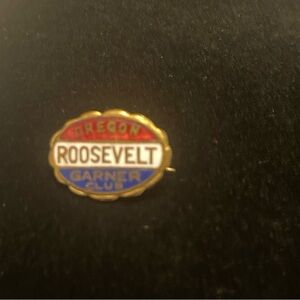 Vintage Roosevelt Garner Club Pin